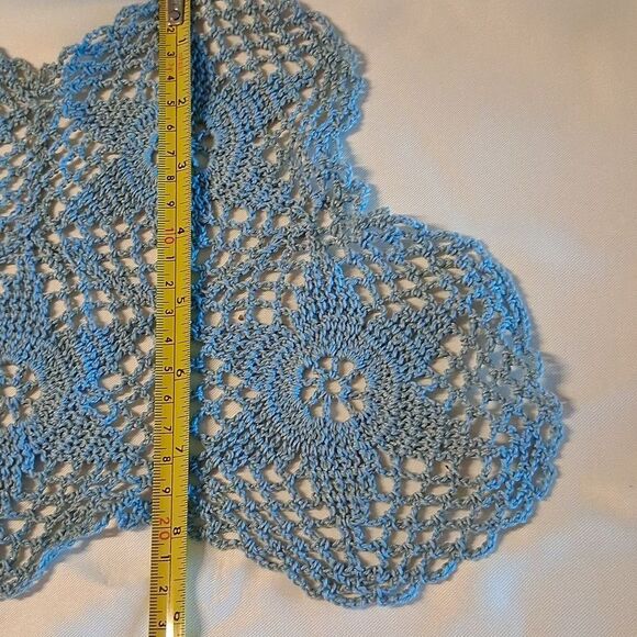 4 Pc. Handmade Vintage Crochet Doilies Set in Blue,Red, & White. - Picture 8 of 12